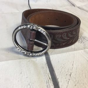 Women’s Leather brown belt & rhinestone buckle